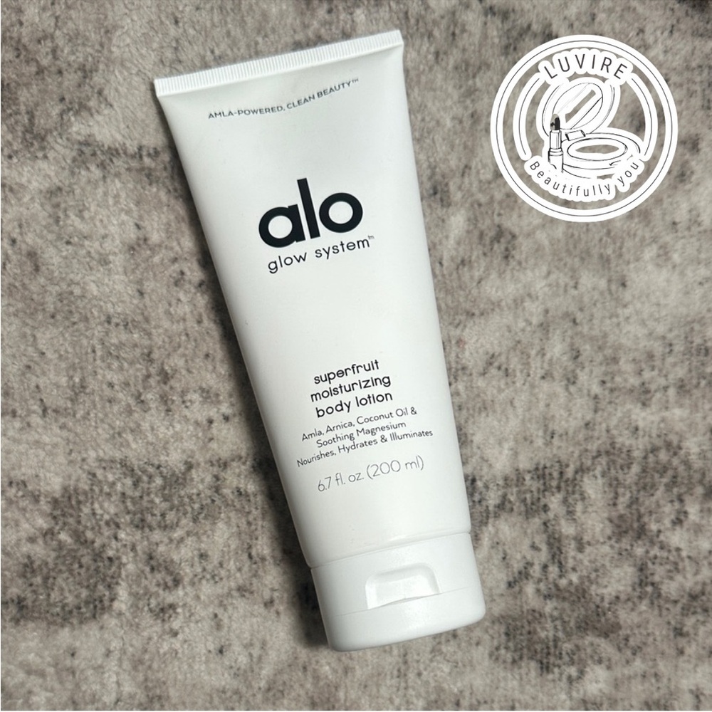 ALO Yoga Superfruit Moisturizing Body Lotion - 200ml